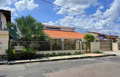 Imagem 2: Duplex de Alto Padrão À Venda no Condomínio Parque Aripuanã Dom Pedro 566m² de área cons