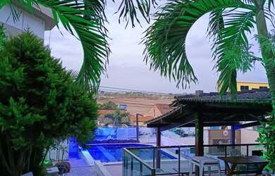 Imagem: A casa em condomínio possui 3 Dormitórios, 2 Banheiros, 1