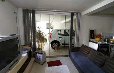 Imagem 3: Casa a venda em Pé de Platano