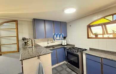 Imagem 9: Casa à venda com 3 quartos, 308m²