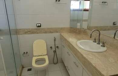 Imagem 16: CASA EM CONDOMINÍO para aluguel com 623 m² e 5 quartos em Vila Aviação,...