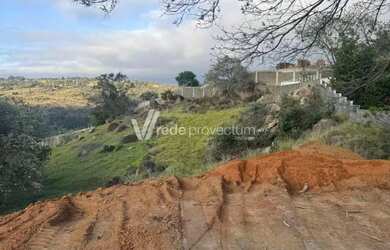 Imagem: O terreno possui 1417m² de Área e está localizado em Jardim