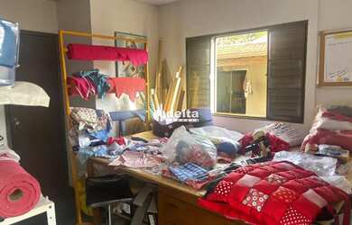 Imagem 14: Casa residencial com 4 quartos sendo 1 suíte disponível para venda no...