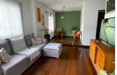 Imagem 6: Casa Petrópolis Mosela 4 quartos rua próxima a Igreja