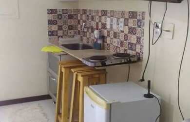 Imagem: O apartamento possui 1 Dormitório, Acomodam 2 pessoas, 1 Vaga