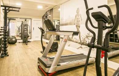 Imagem 9: Conforto e Exclusividade de Frente para o Mar, 4 Suítes 3 Vagas, Mobiliado...