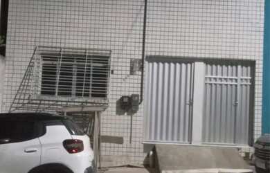 Imagem: A casa possui 2 Dormitórios, 2 Banheiros e está localizado