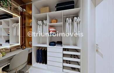 Imagem: A casa em condomínio possui 4 Dormitórios, 1 Banheiro, 4 Vagas