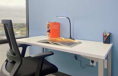 Imagem: O depósito possui 8m² de Área e está localizado em Centro