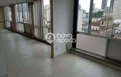 Imagem: O depósito possui 20m² de Área e está localizado em Centro