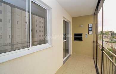 Imagem: O apartamento possui 3 Dormitórios, 1 Banheiro, 1 Vaga na garagem