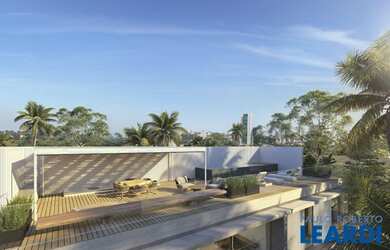 Imagem: A casa em condomínio possui 3 Dormitórios, 5 Banheiros, 3