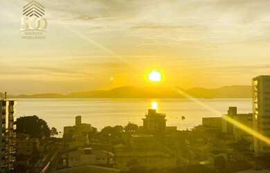 Imagem: O apartamento possui 2 Dormitórios, 2 Banheiros, 2 Vagas na