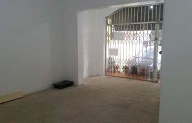 Imagem: O depósito possui 1 Vaga na garagem e 120m² de Área e está