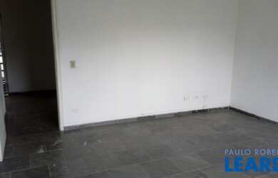 Imagem: O depósito possui 35m² de Área e está localizado em Jardim