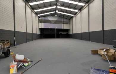 Imagem: O depósito possui 750m² de Área, Imóvel novo e está localizado