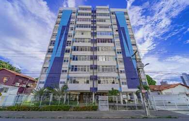 Imagem: O apartamento possui 3 Dormitórios, 3 Banheiros, 2 Vagas na