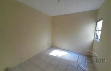 Imagem 16: Sobrado analia franco