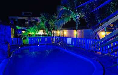 Imagem: A casa possui 4 Dormitórios e está localizado em Guaratiba