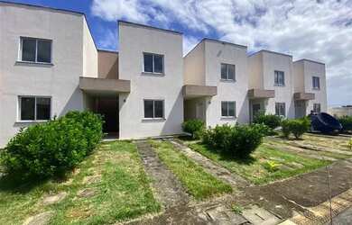 Imagem: A casa em condomínio possui 2 Dormitórios, 1 Banheiro, 2 Vagas