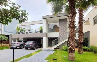 Imagem: A casa em condomínio possui 5 Dormitórios, 5 Banheiros, 4