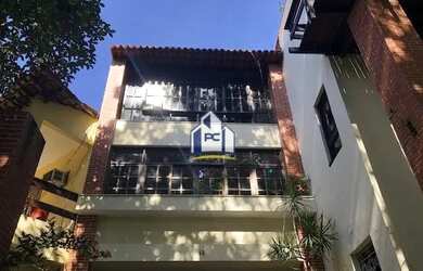 Imagem 4: Casa à venda em São Francisco: 3 QUARTOS (SENDO 1 SUÍTE), PISCINA, CHURRASQUEIRA, SUÍTE IN