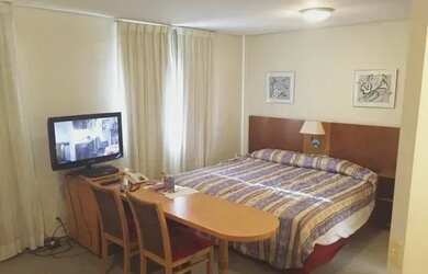 Imagem: A casa possui 2 Dormitórios, 1 Banheiro, 100m² de Área e