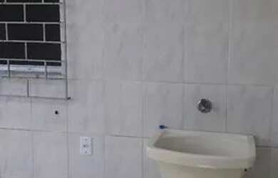 Imagem 5: Alugo Casa 2/4, Sala, Varanda no Santa Monica em Salvador. Ba