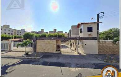 Imagem: O apartamento possui 3 Dormitórios, 1 Banheiro, 1 Vaga na garagem