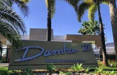 Imagem: O terreno possui 428m² de Área e está localizado em Parque