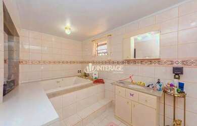 Imagem 10: Casa com 3 Quartos à venda, 225 m² por R$ 1.050.000 - Santa Felicidade...