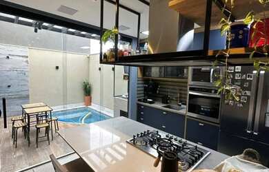 Imagem 10: Excelente casa com piscina, 2/4 sendo 1 suítes bairro sim