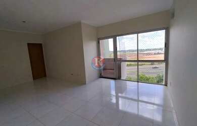 Imagem: O apartamento possui 3 Dormitórios, 2 Banheiros, 2 Vagas na