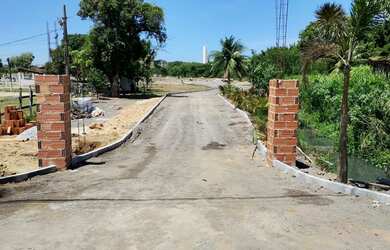 Imagem: O terreno possui Imóvel novo e está localizado em Santa Cruz