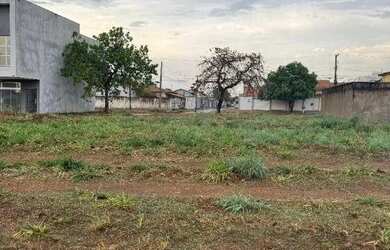 Imagem: O terreno possui 144m² de Área e está localizado em Plano