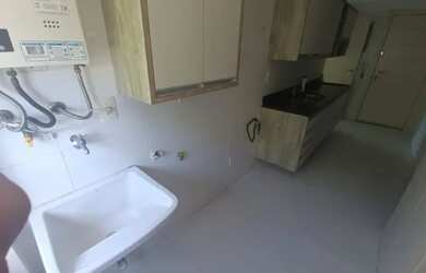 Imagem 11: Apartamento nos Cavaleiros com 3 quartos com suíte enfrente ao mar Locação