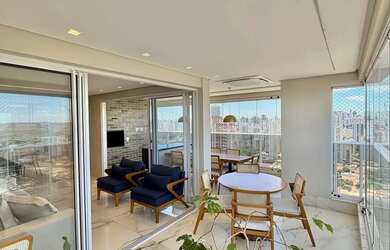 Imagem: O apartamento possui 3 Dormitórios, 5 Banheiros, 170m² de