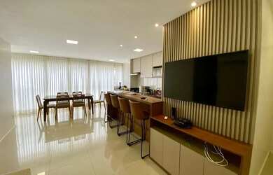 Imagem: O apartamento possui 3 Dormitórios, 2 Banheiros, 2 Vagas na