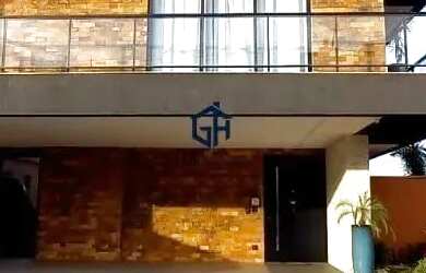 Imagem: A casa em condomínio possui 5 Dormitórios, 5 Banheiros, 4