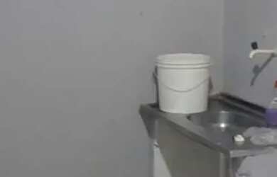 Imagem: A casa possui 2 Dormitórios, 1 Banheiro e está localizado