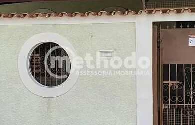 Imagem: Casa com 3 dormitórios à venda, 244 m² por R$ 690.000,00