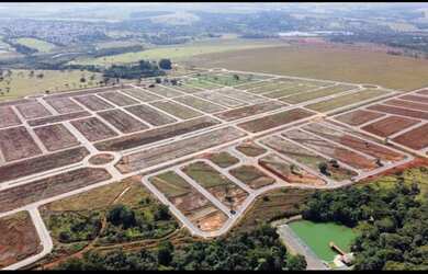 Imagem: O terreno possui 300m² de Área e está localizado em Anápolis