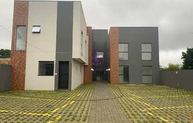 Imagem: A casa em condomínio possui 2 Dormitórios, 3 Banheiros, 1