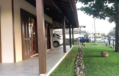 Imagem 3: Casa para venda possui 140 metros quadrados com 3 quartos em Centro - Garopaba - SC