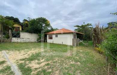 Imagem 3: Casa a Venda no Centrinho da Praia do Rosa