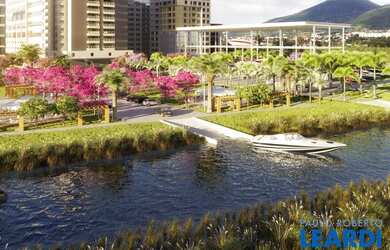 Imagem: O terreno possui 360m² de Área e está localizado em Beira