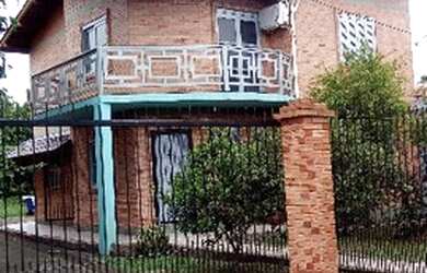 Imagem 1: Porto Alegre - Casa Padrão - Guarujá