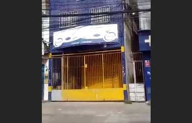 Imagem: A casa possui 1 Dormitório, 2 Banheiros, 75m² de Área e