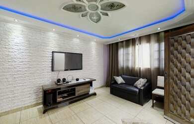 Imagem: A casa possui 3 Dormitórios, 2 Banheiros, 2 Vagas na garagem