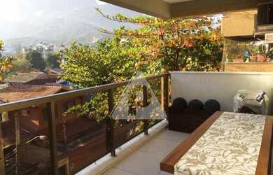 Imagem: O apartamento possui 3 Dormitórios, 2 Banheiros, 2 Vagas na